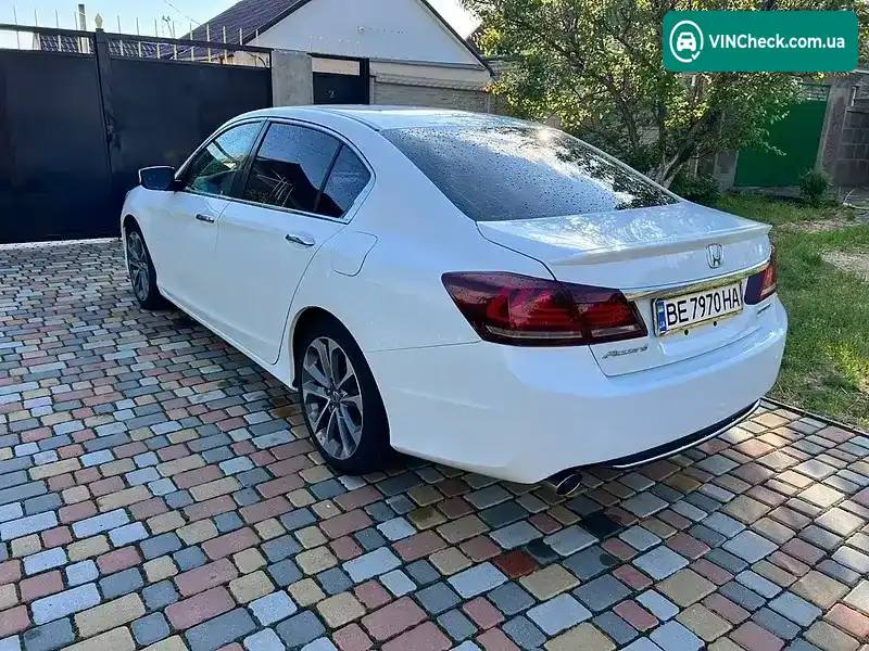 Honda Accord 2014, фото з оголошення 2 з 21, VIN 1HGCR2F50FA073195