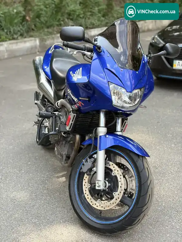 Honda CB 600F Hornet 2001, фото з оголошення 2 з 7, VIN JH2PC34EX1M301809
