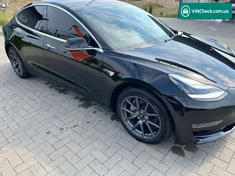 Tesla Model 3 2019, фото з оголошення 1 з 15, VIN 5YJ3E7EB6LF531811