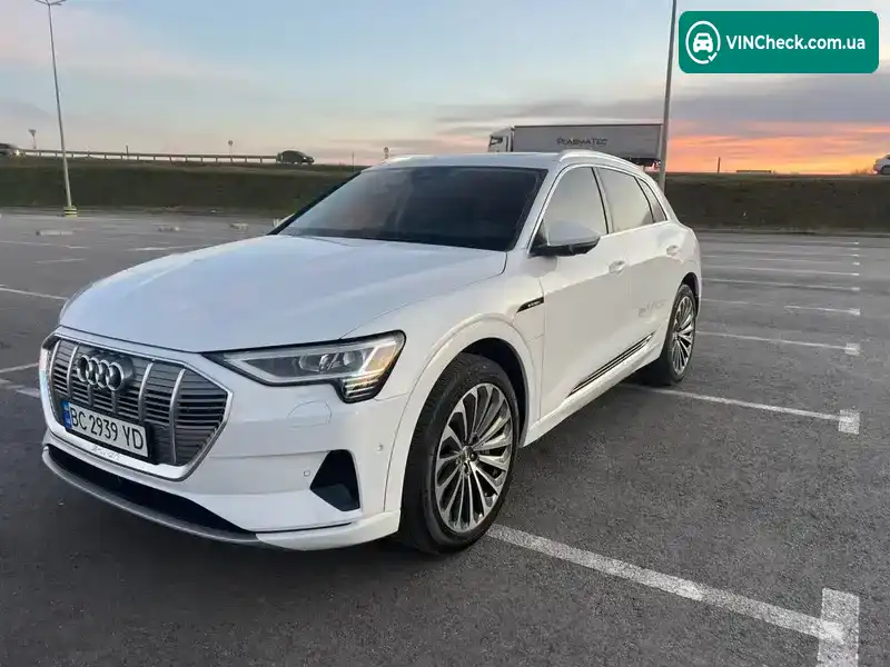 Audi e-tron 2019, фото з оголошення 1 з 19, VIN WA1VAAGE7KB009368