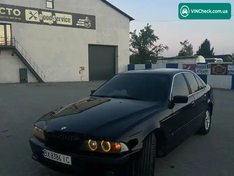 BMW 5 Series 2001, фото з оголошення 1 з 15, VIN WBADM71040GU50249