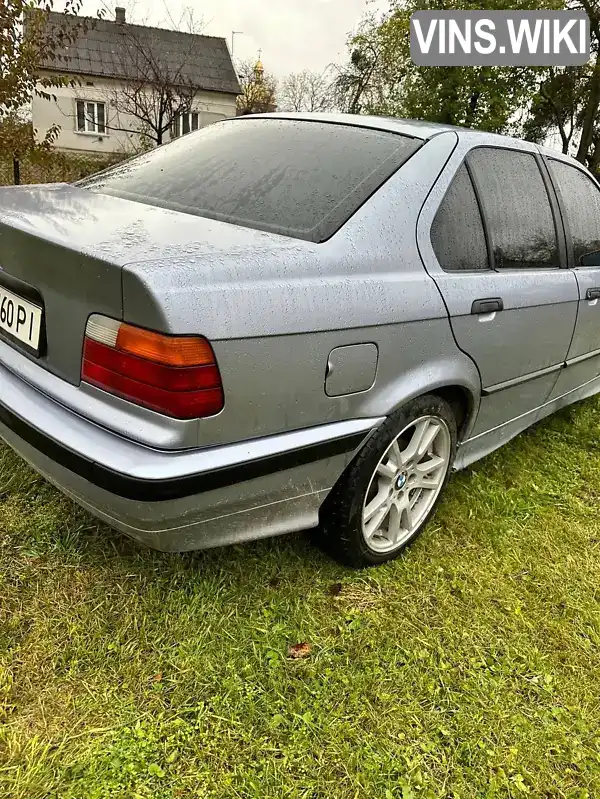 BMW 3 Series 1994, фото з оголошення 2 з 21, VIN WBAAA310009530589