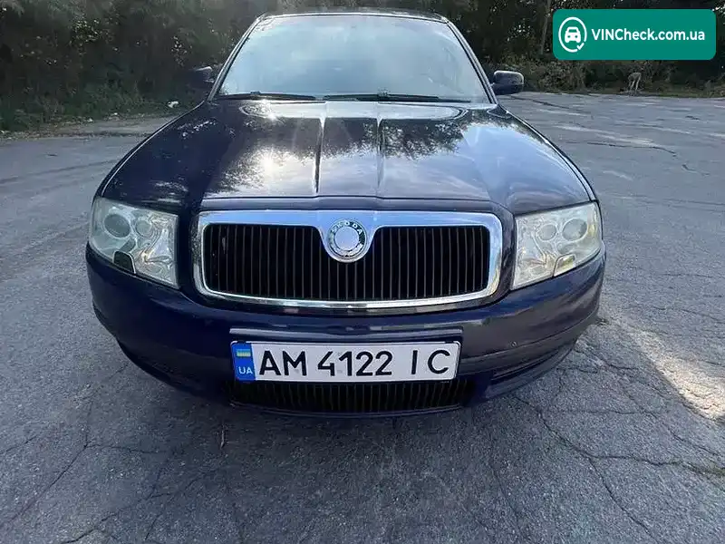 Skoda Superb 2004, фото з оголошення 2 з 17, VIN TMBDL63U649064622