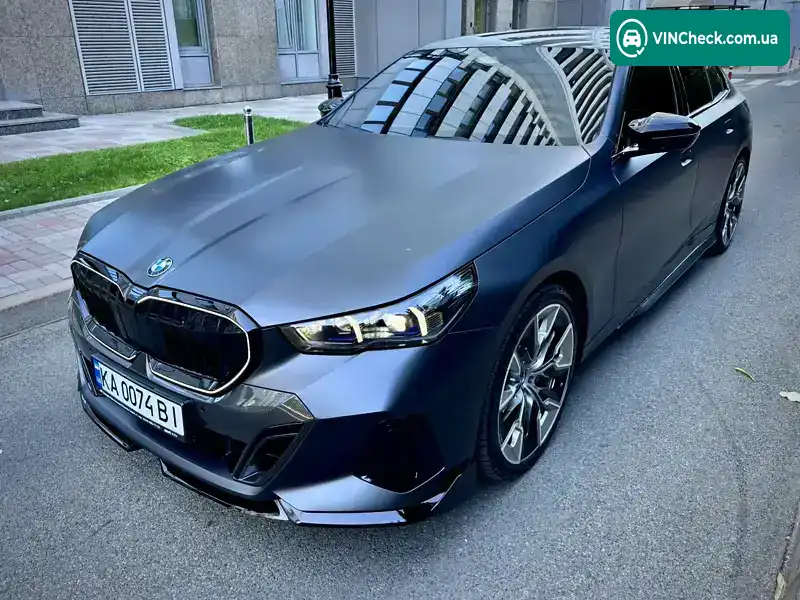 BMW 5 Series 2024, фото з оголошення 2 з 21, VIN WBA31FL080CU46689