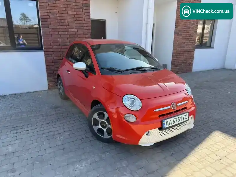 Fiat 500 2013, фото з оголошення 2 з 21, VIN 3C3CFFGE4DT751017