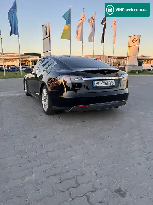 Tesla Model S 2016, фото з оголошення 2 з 18, VIN 5YJSA1E24GF125035