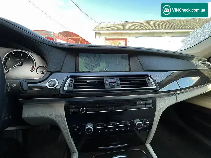 BMW 7 Series 2012, фото з оголошення 1 з 20, VIN WBAKB4C58CC576663