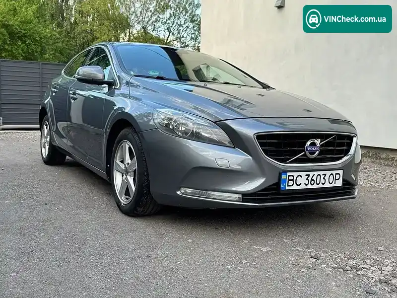 Volvo V40 2016, фото з оголошення 1 з 21, VIN YV1MV74L0G2325479