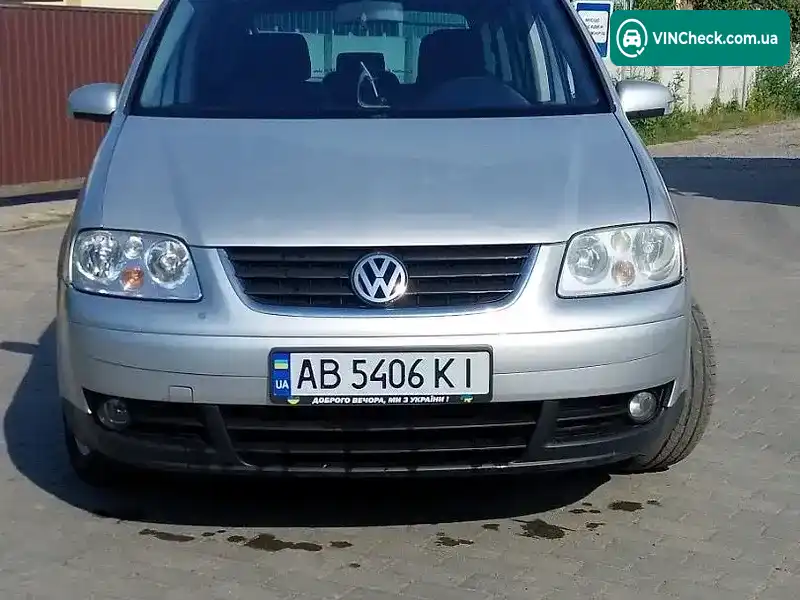 Volkswagen Touran 2004, фото з оголошення 1 з 20, VIN WVGZZZ1TZ5W106413