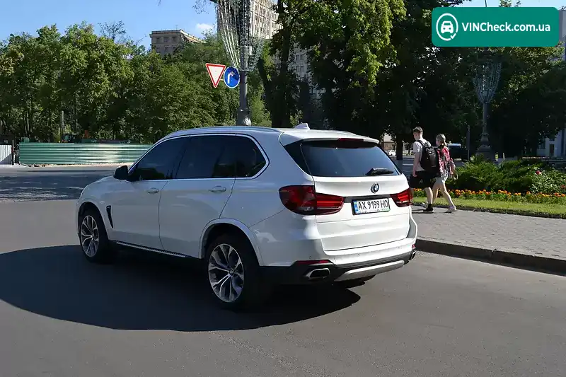 BMW X5 2014, фото з оголошення 2 з 20, VIN 5UXKR0C58F0K55072
