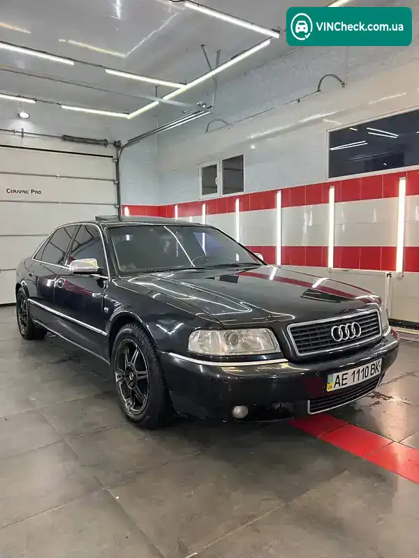 Audi A8 2000, фото з оголошення 1 з 17, VIN WAUZZZ4DZYN009836