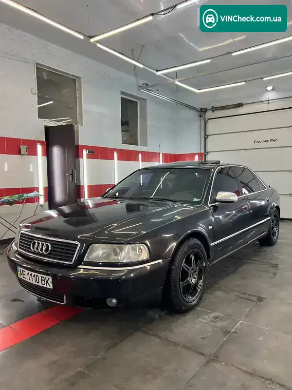 Audi A8 2000, фото з оголошення 2 з 17, VIN WAUZZZ4DZYN009836