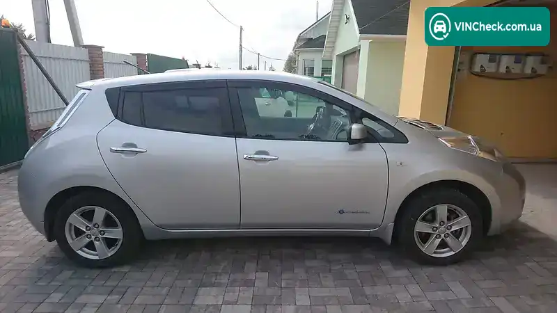 Nissan Leaf 2013, фото з оголошення 1 з 18, VIN AZE00571000000000