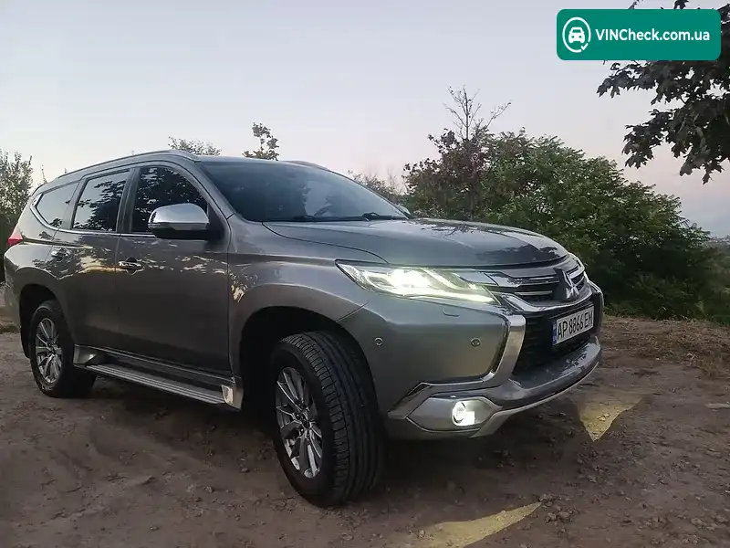 Mitsubishi Pajero Sport 2017, фото з оголошення 1 з 11, VIN MMCGUKS10HHZ04356