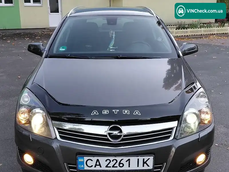 Opel Astra 2009, фото з оголошення 1 з 20, VIN W0L0AHL3592113580