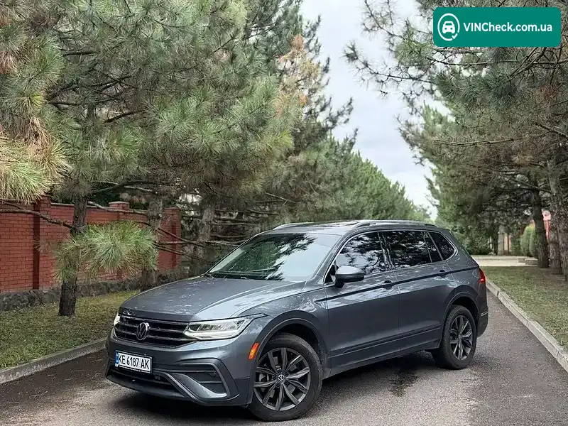 Volkswagen Tiguan 2022, фото з оголошення 2 з 20, VIN 3VV2B7AX4NM125127