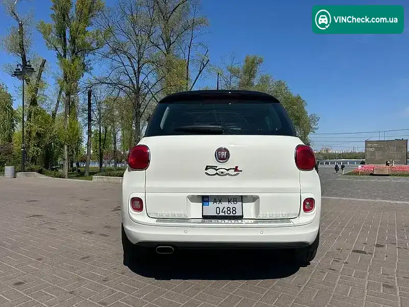 Fiat 500L 2013, фото з оголошення 2 з 18, VIN ZFBCFACH6EZ004028