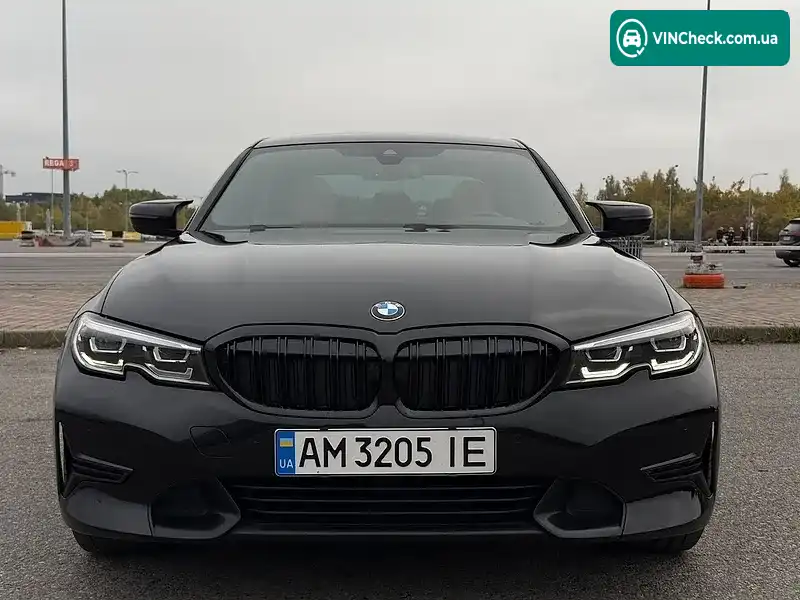 BMW 3 Series 2021, фото з оголошення 2 з 20, VIN 3MW5R1J03M8C15199