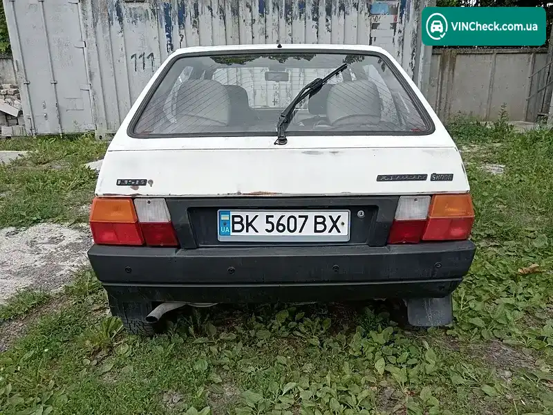 Skoda Favorit 1991, фото з оголошення 2 з 8, VIN TMBAEA300M0357334
