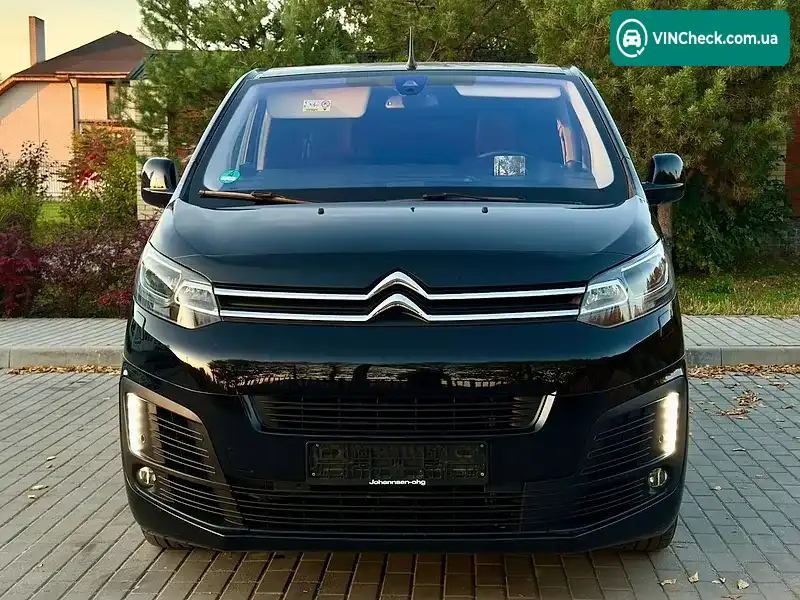 Citroen Spacetourer 2017, фото з оголошення 2 з 20, VIN VF7VEAHHWHZ041765