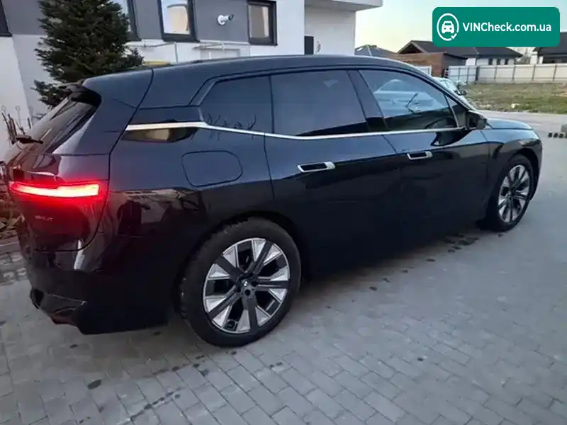 BMW iX 2022, фото з оголошення 2 з 21, VIN WBY11CF090CK50411