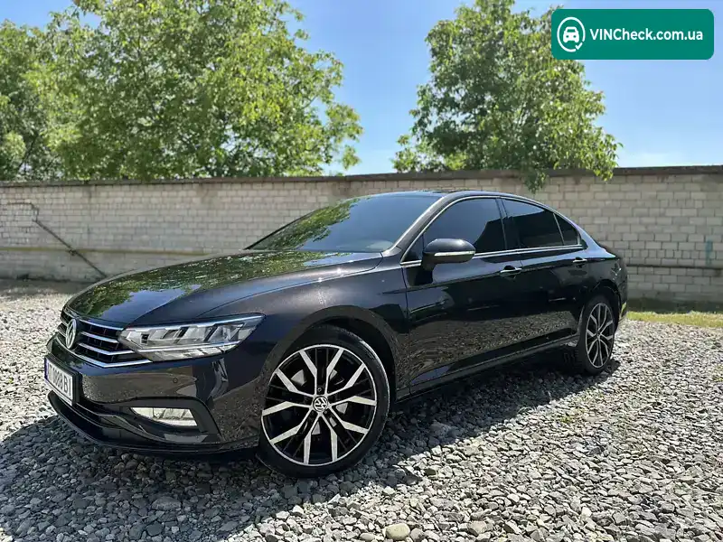 Volkswagen Passat 2019, фото з оголошення 1 з 20, VIN WVWZZZ3CZLE042917