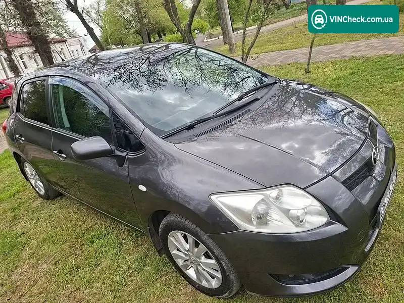Toyota Auris 2007, фото з оголошення 2 з 15, VIN NMTKV56E10R009098