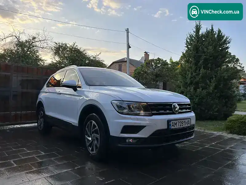 Volkswagen Tiguan 2017, фото з оголошення 2 з 20, VIN WVGZZZ5NZJW304790