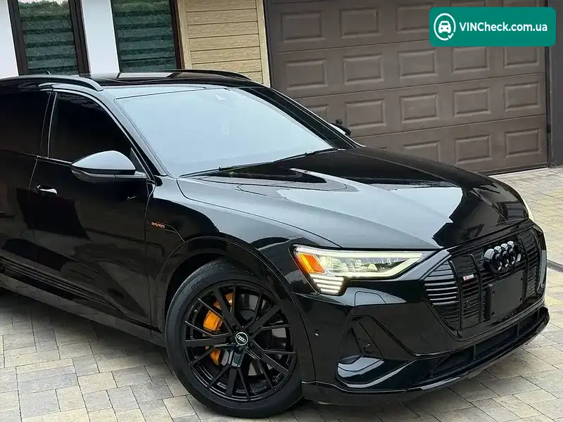 Audi e-tron 2021, фото з оголошення 2 з 20, VIN WA1VABGE0NB014843