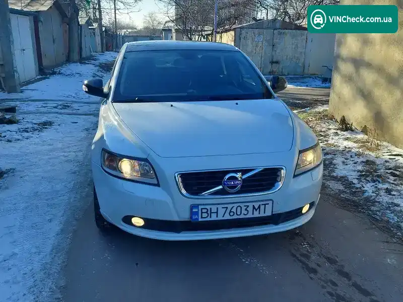 Volvo S40 2011, фото з оголошення 1 з 21, VIN YV1MS434BC2568806