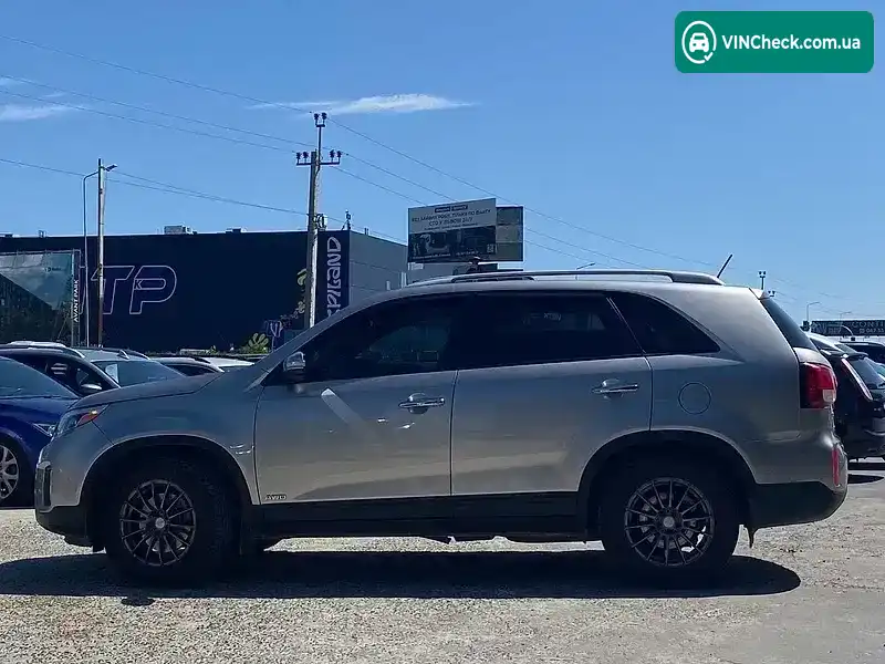 Kia Sorento 2014, фото з оголошення 2 з 20, VIN 5XYKTCA61EG545355