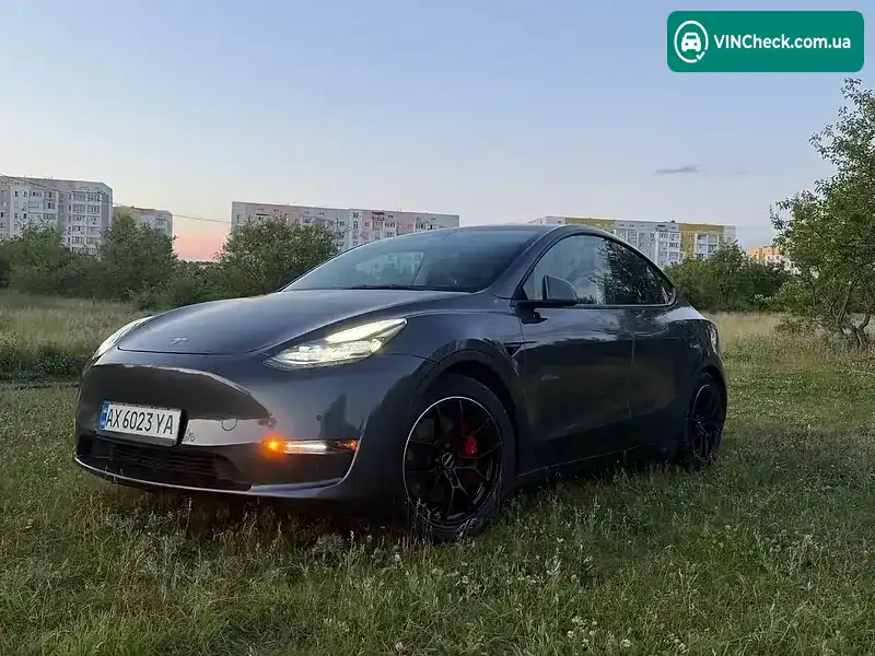 Tesla Model Y 2022, фото з оголошення 1 з 12, VIN 7SAYGDEF9NF445495