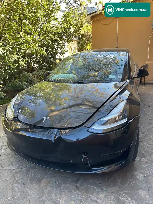 Tesla Model 3 2019, фото з оголошення 2 з 19, VIN 5YJ3E1EA3KF337613