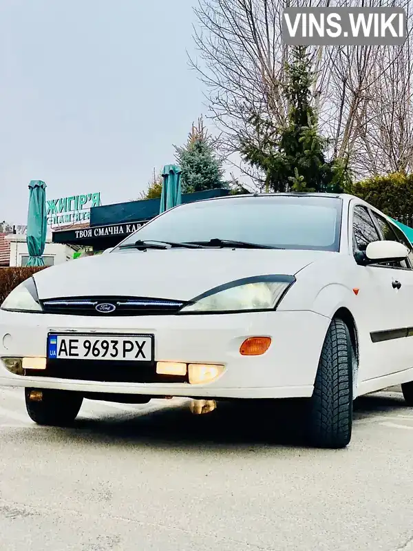 Ford Focus 2000, фото з оголошення 1 з 21, VIN WF0NXXGCDNYD19231