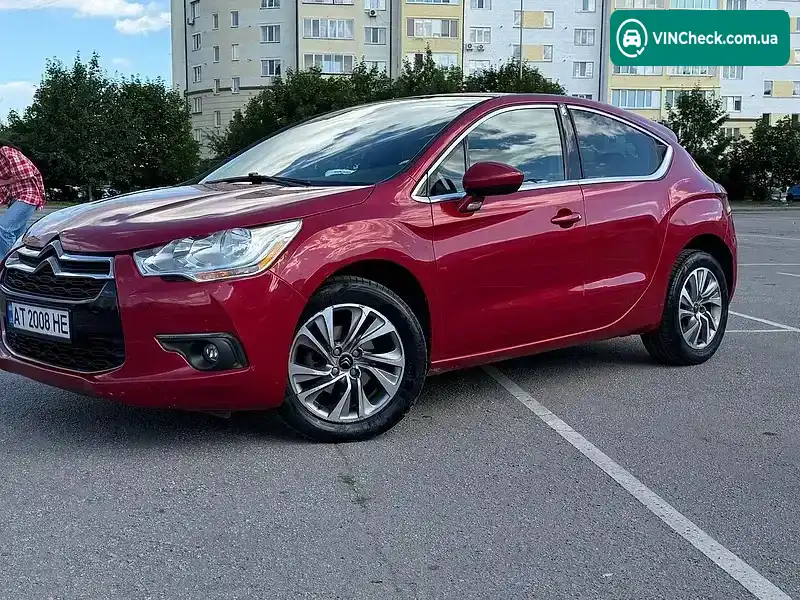 Citroen DS4 2013, фото з оголошення 2 з 20, VIN VF7NX9HD8DY570156