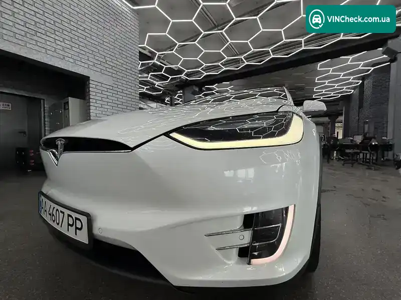 Tesla Model X 2017, фото з оголошення 2 з 21, VIN 5YJXCAE23HF064441
