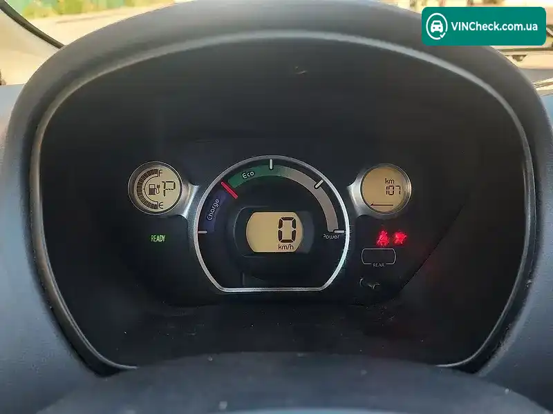Peugeot iOn 2010, фото з оголошення 2 з 17, VIN VF31NZKZZBU800473