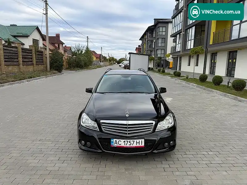 Mercedes-Benz C-Class 2011, фото з оголошення 2 з 20, VIN WDD2042021F666854