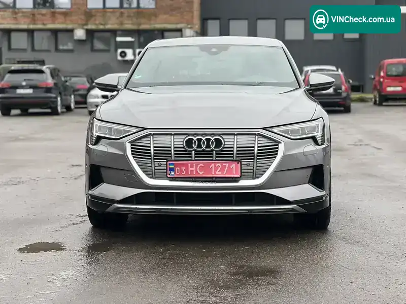 Audi e-tron 2020, фото з оголошення 2 з 20, VIN WAUZZZGE7LB017094