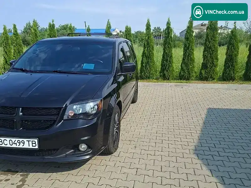 Dodge Grand Caravan 2016, фото з оголошення 2 з 20, VIN 2C4RDGEG6GR329263