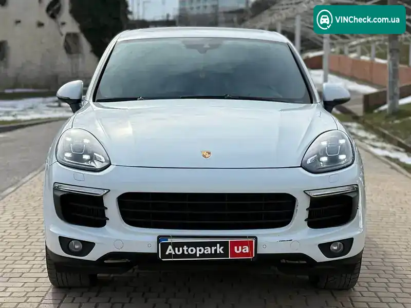 Porsche Cayenne 2017, фото з оголошення 2 з 20, VIN WP1AF2924HKA29888