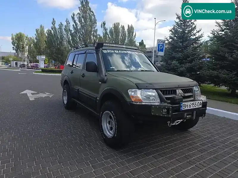 Mitsubishi Pajero 2004, фото з оголошення 1 з 20, VIN JMYLRV73W5J701236
