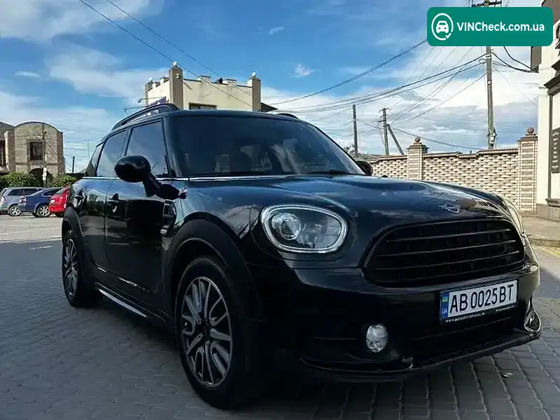MINI Countryman 2018, фото з оголошення 1 з 16, VIN WMWYY310203D46884