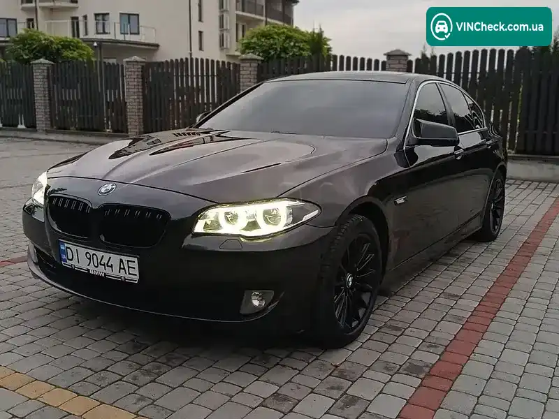 BMW 5 Series 2010, фото з оголошення 1 з 10, VIN WBAFU7C53BC779987