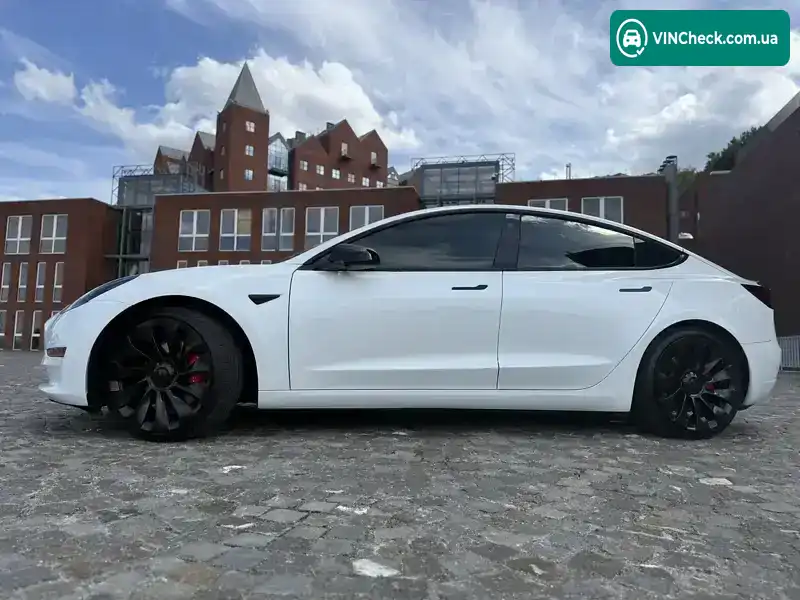 Tesla Model 3 2021, фото з оголошення 1 з 21, VIN 5YJ3E1EC3NF112646