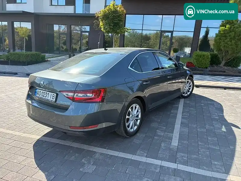 Skoda Superb 2019, фото з оголошення 2 з 12, VIN TMBAH9NP2K7066907