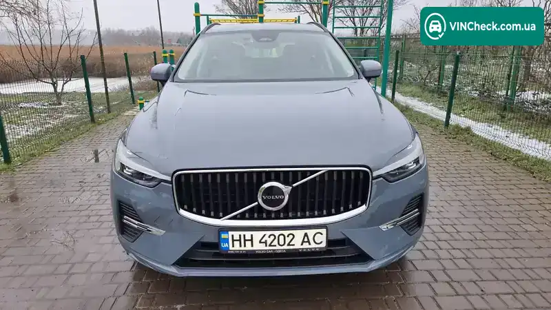 Volvo XC60 2024, фото з оголошення 2 з 14, VIN YV1UZK5V4R1917533