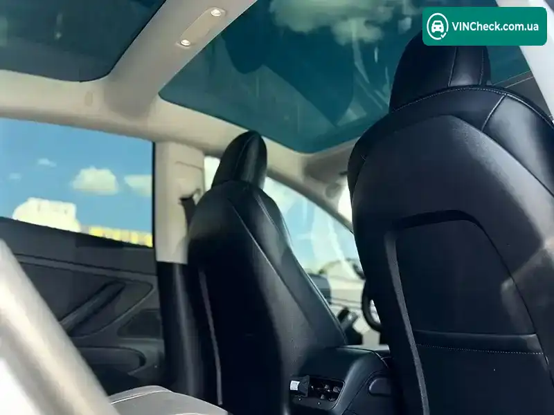 Tesla Model 3 2020, фото з оголошення 2 з 13, VIN 5YJ3E1EB8LF800808