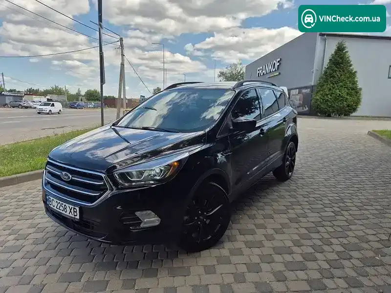 Ford Escape 2018, фото з оголошення 1 з 20, VIN 1FMCU9GD4JUD25836