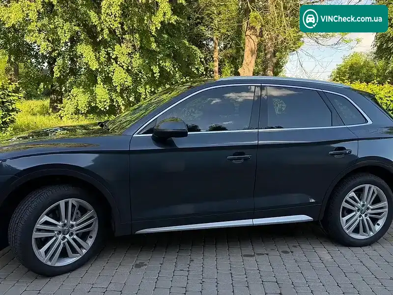 Audi Q5 2019, фото з оголошення 2 з 20, VIN WA1BNAFY4K2084600
